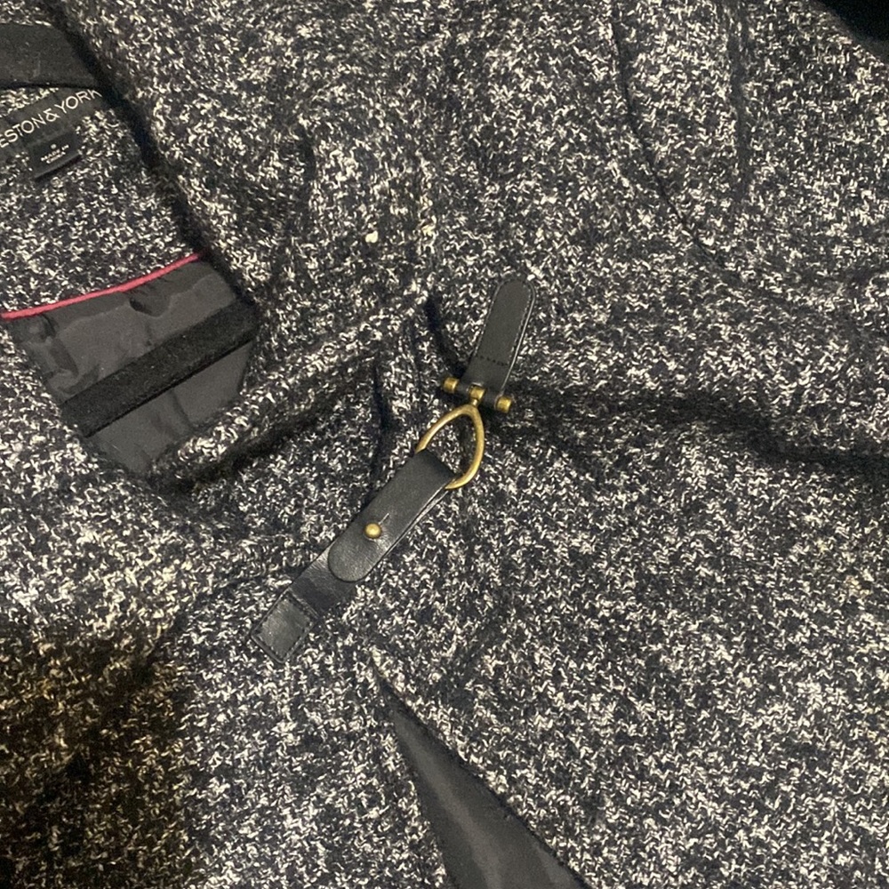 Fancy jacket - Picture 5 of 5